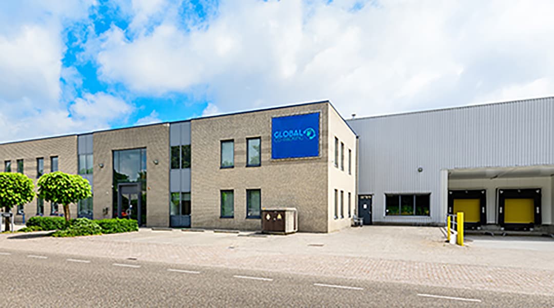 Global Co-packing